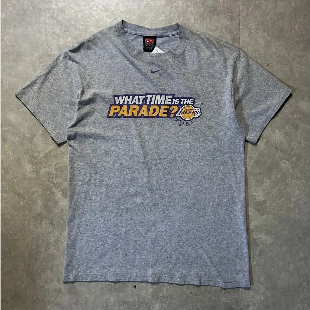 2000's Vintage Los Angeles Lakers Nike Gray T-Shirt -M